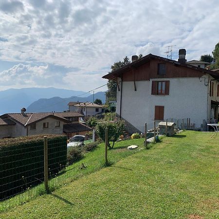 Casa Savina - Stupenda Vista Lago E Monti プレージオ エクステリア 写真