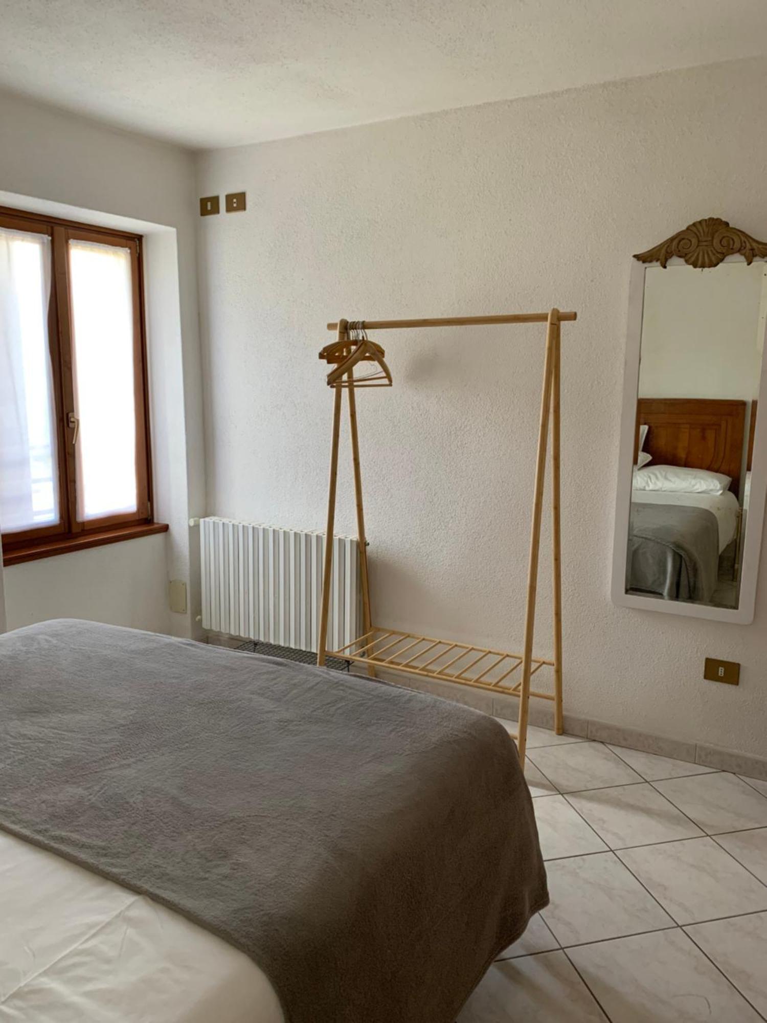 Casa Savina - Stupenda Vista Lago E Monti プレージオ エクステリア 写真