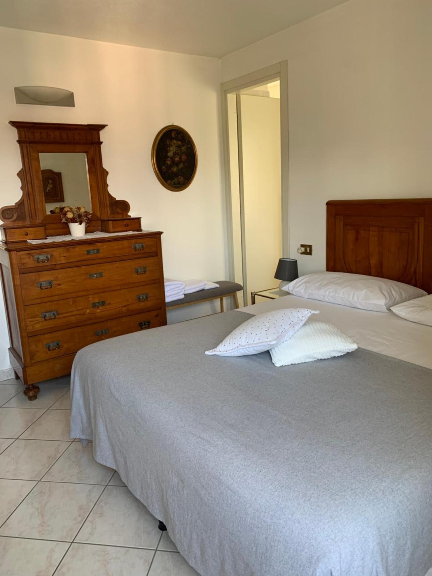 Casa Savina - Stupenda Vista Lago E Monti プレージオ エクステリア 写真